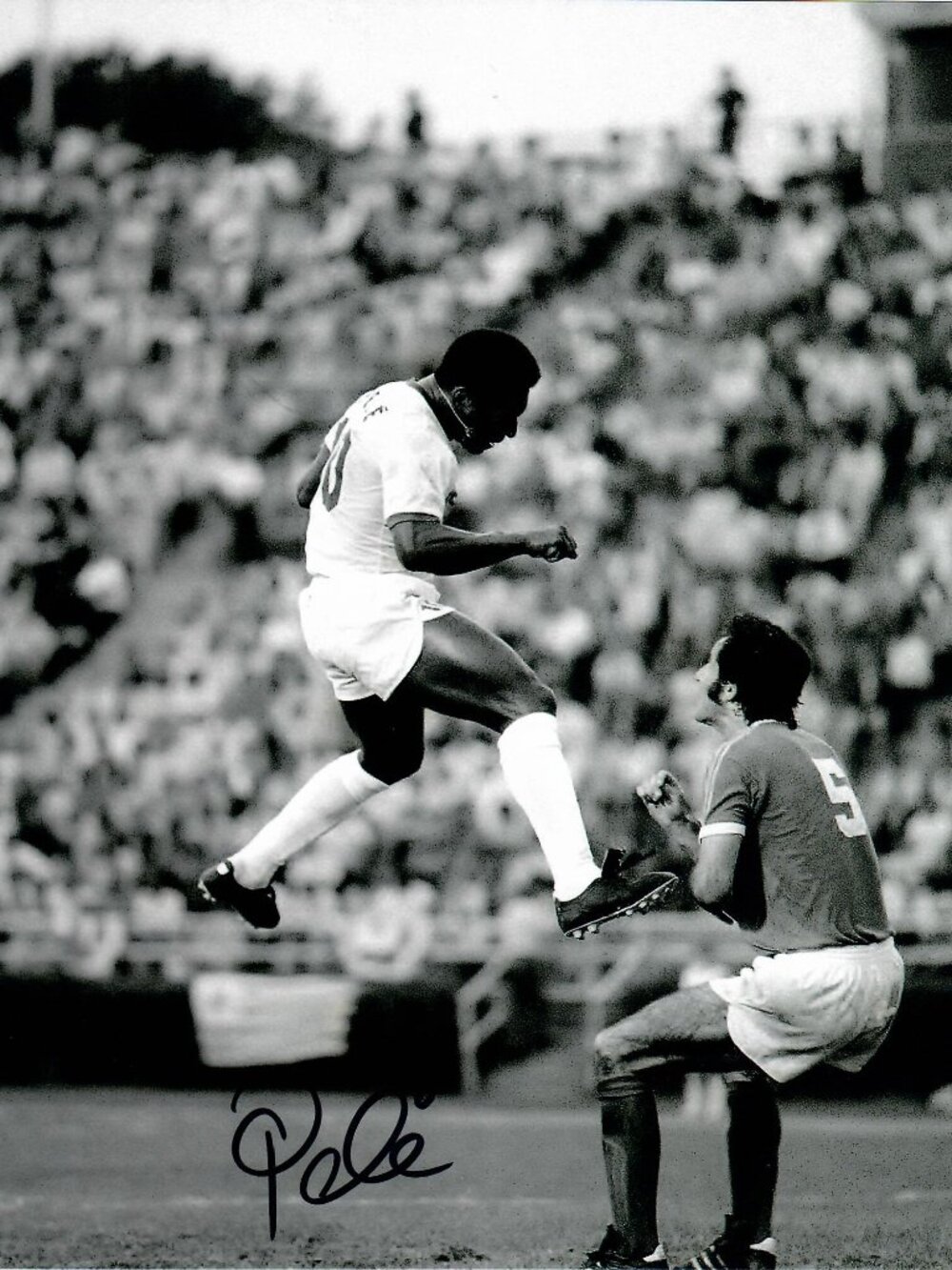 Pele Rip Brazilian Soccer Forward Player Santos FC Signed 8X10 Photo